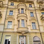 Center View Apartman *